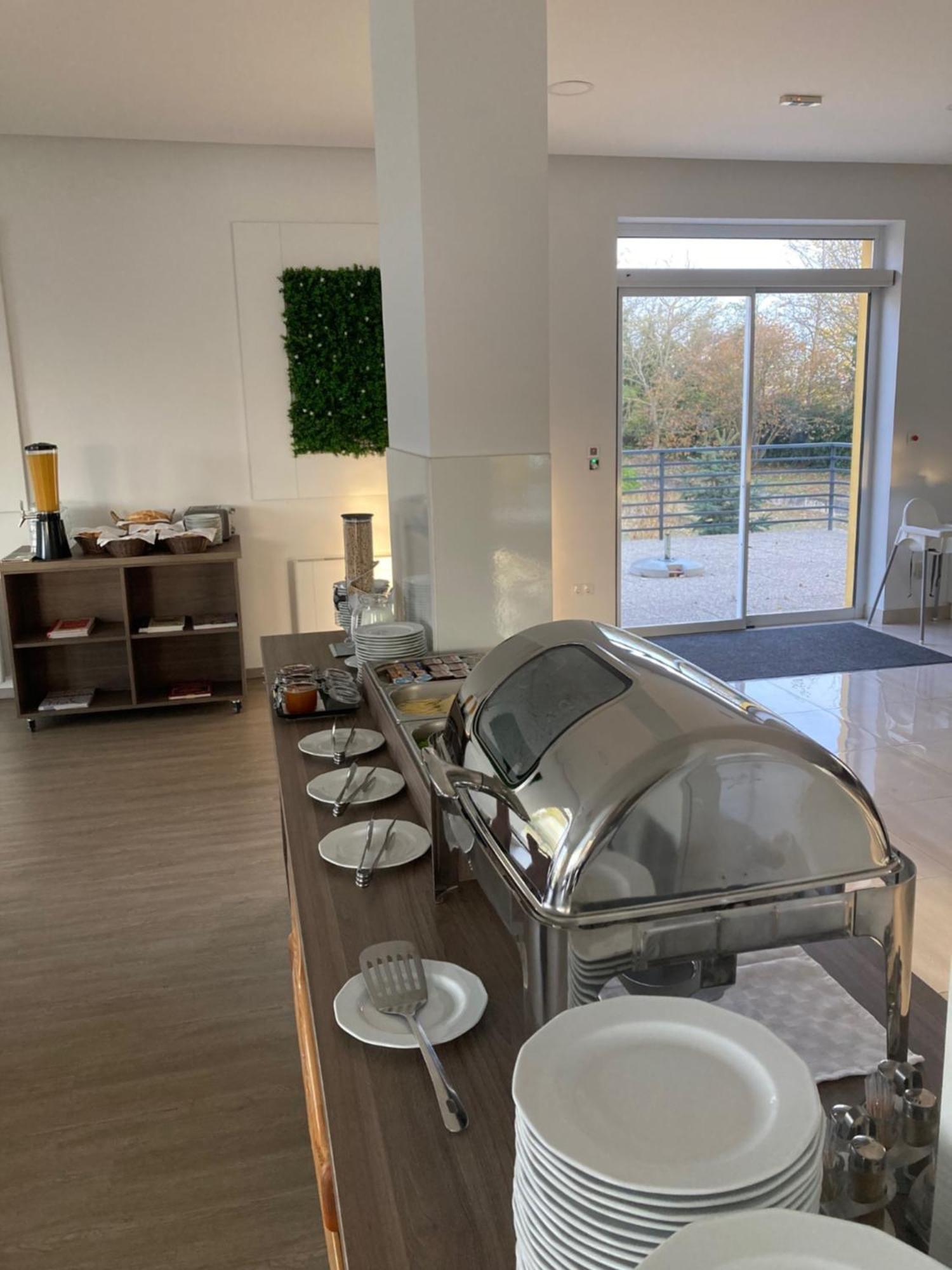 Nautilus Etterem Es Panzio Hotell Dabas Exteriör bild